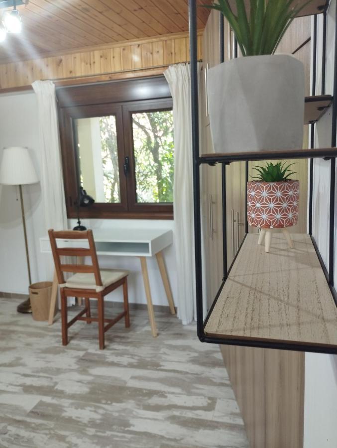 Small Villa Gerani Agios Vlasios  Екстер'єр фото
